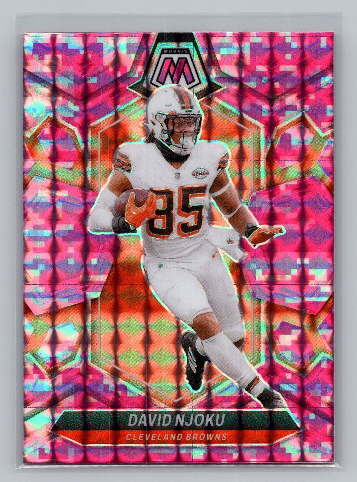 David Njoku 2024 Mosaic Pink Refractor David Njoku 2024 Mosaic Pink Refractor
