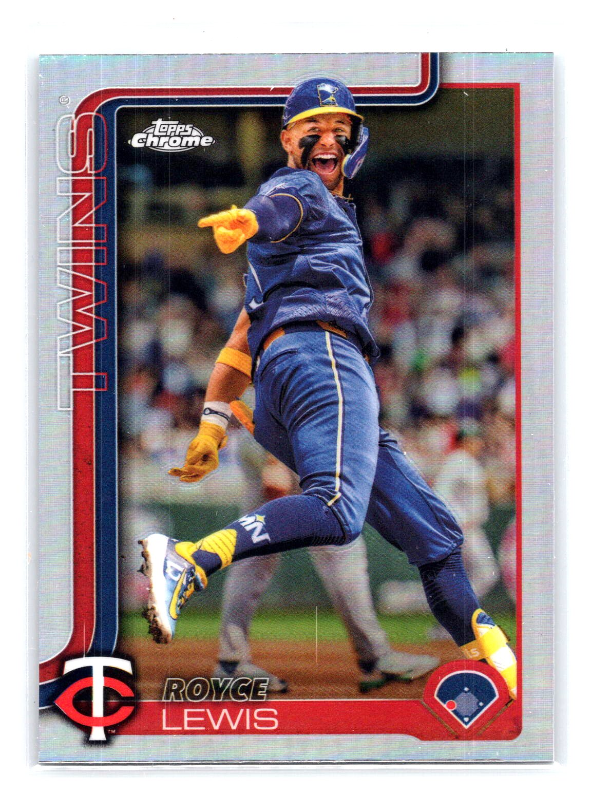 Royce Lewis 2025 Topps Chrome Refractor Royce Lewis 2025 Topps Chrome Refractor