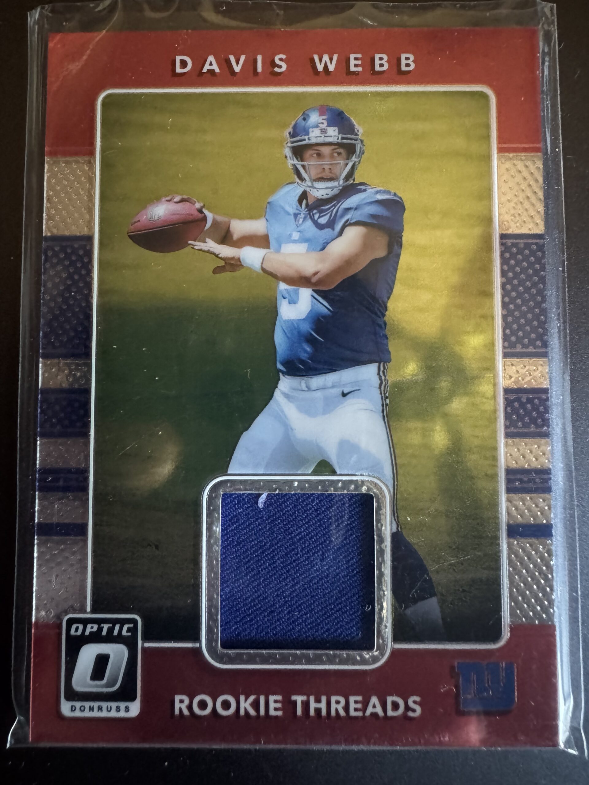 Davis Webb Donruss Rookie Threads Patch Giants Davis Webb Donruss Rookie Threads Patch Giants